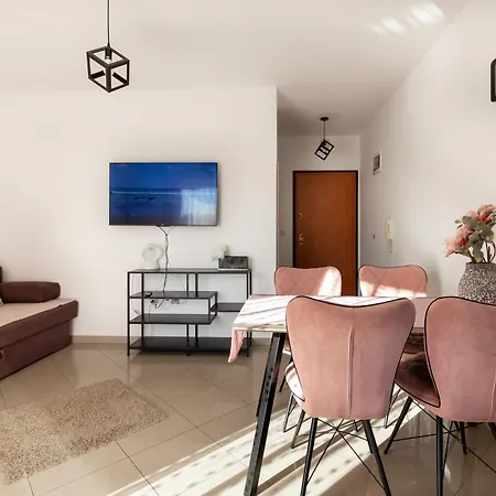 M & B Apartmán *