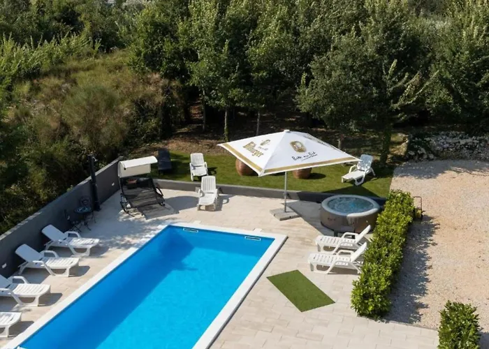 Appartamento M&B Green Oasis With Pool And Jacuzzi
